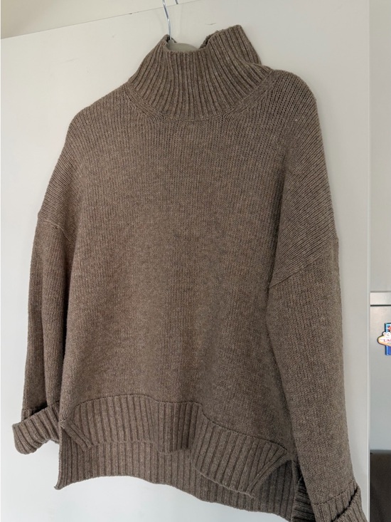 Abercrombie & Fitch Sweaters - Abercrombie & Fit Oversized Turtleneck Sweater